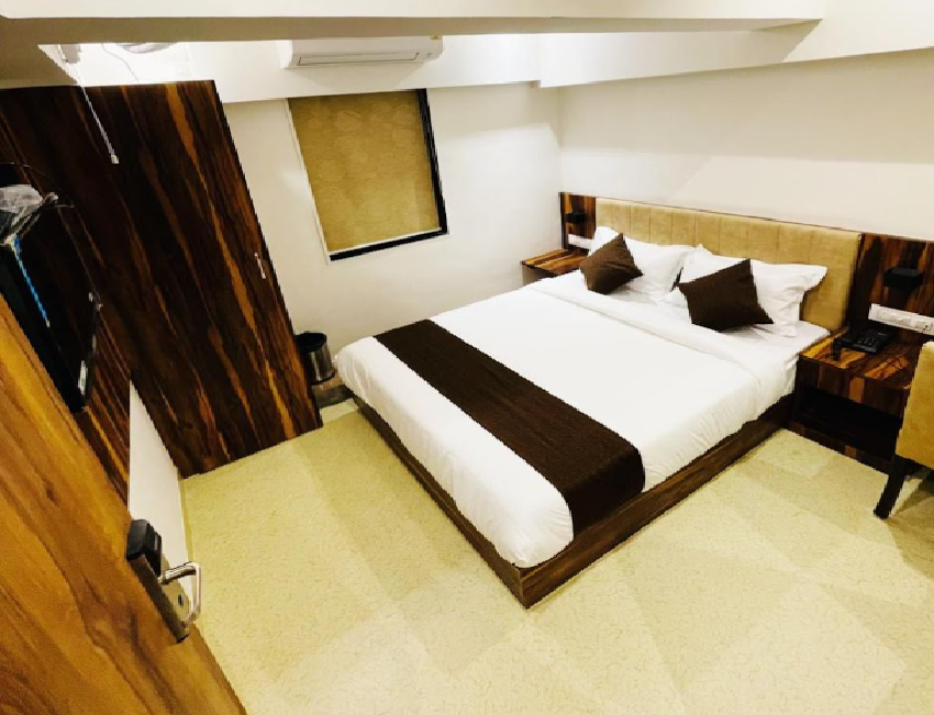 1 x Super Deluxe Room 